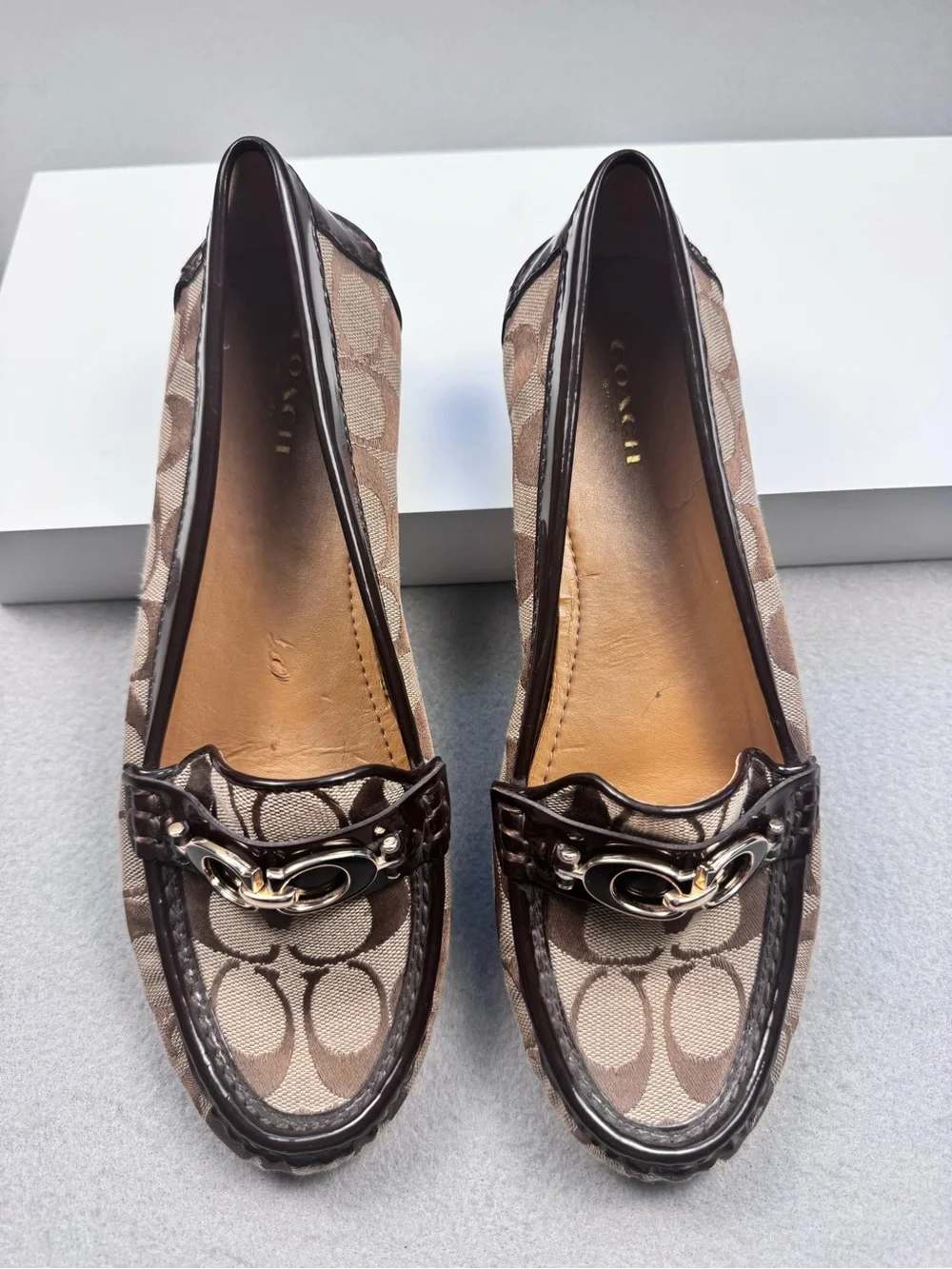 Coach Fortunata loafers with Dark Brown Trim and Gold-Tone Chain